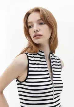 Топ STRIPED SINGLET OXXO, черный