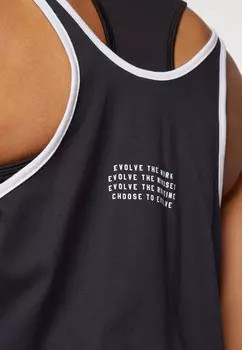 Топ TANK Under Armour, черный