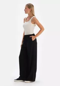 Топ U-Neck DAGI, кремовый