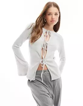Топ в рубчик серого цвета с длинными рукавами ASOS DESIGN, расклешенными рукавами и завязкой спереди