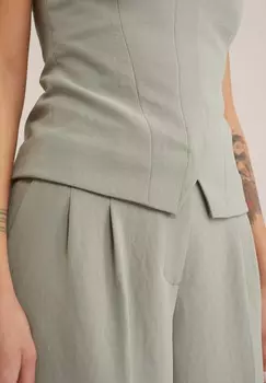 Топ WE Fashion, зеленый металлик