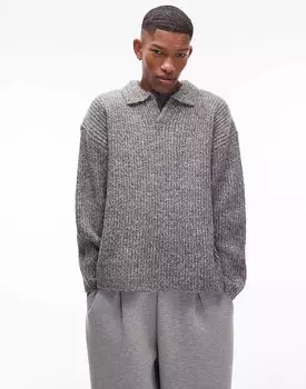 Topman – свитер свободного кроя с открытым воротником серого меланжевого цвета