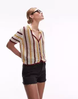 Topshop - Черные джинсовые шорты А-силуэта с потертостями