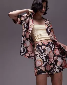 Topshop coord жатый курортный принт шорты в многоцветном исполнении