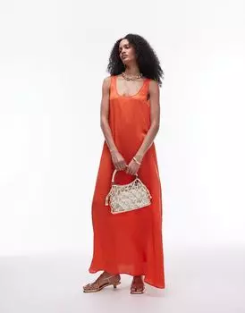 Topshop – длинное красное мятое платье с круглым вырезом