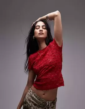 Topshop – футболка из фактурного кружева красного цвета