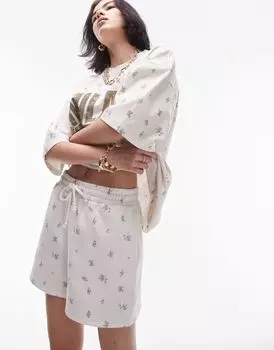 Topshop — спортивные шорты цвета экрю с цветочным принтом в тон