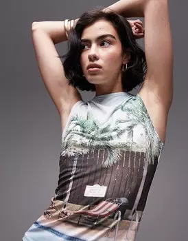 Topshop – Яркая майка с вырезом «лодочка» и принтом «Пейзаж бассейна»