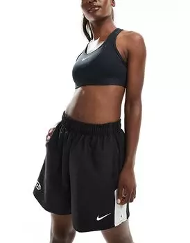 Трендовые плетеные шорты черного цвета Nike