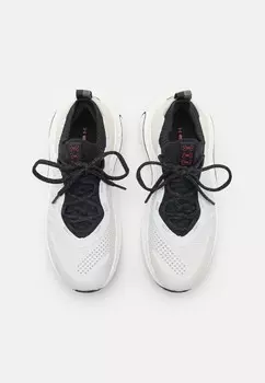 Тренировочная обувь PHANTOM 4 Under Armour, белый