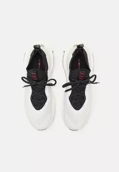 Тренировочная обувь PHANTOM Under Armour, белый