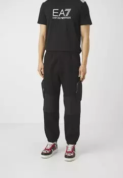 Тренировочные брюки EA7 Emporio Armani, черный