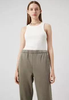 Тренировочные брюки GAP, зеленый