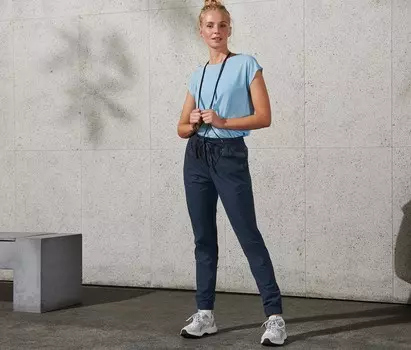 Тренировочные брюки Tchibo из софтшелла, темно-синий