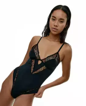 Треугольное боди из кружева и микрофибры Black Limba, черный