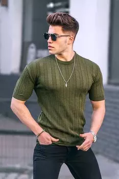 Трикотажная футболка цвета хаки с рисунком 5686 MADMEXT