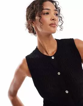 Трикотажная майка ASOS DESIGN черного цвета с присборенной отделкой на пуговицах