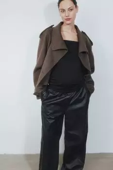 Трикотажная рубашка Mama с квадратным вырезом H&M, черный