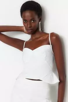 Трикотажное бюстье на укороченной подкладке цвета экрю Trendyol