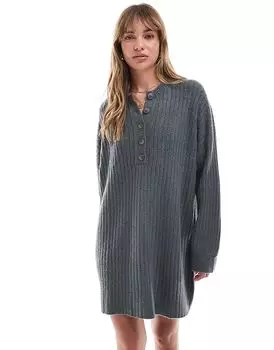 Трикотажное мини-платье с пуговицами хенли в угольно-сером цвете Miss Selfridge