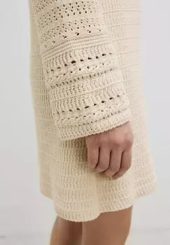 Трикотажное платье BENITA EDITED, бежевый