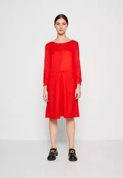 Трикотажное платье Esprit, красный