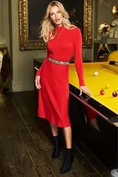 Трикотажное платье миди приталенное сверху и расклешенное книзу Sosandar, красный