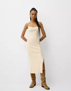 Трикотажное платье миди с бисером Bershka, бежевый
