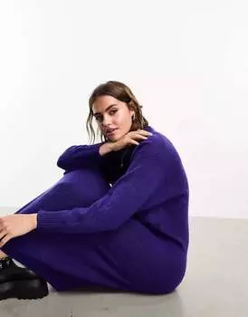Трикотажное платье оверсайз с длинными рукавами Monki фиолетового цвета