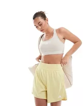 Трикотажные шорты adidas Performance Pacer Essentials с высокой посадкой желтого цвета