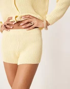 Трикотажные шорты средней посадки ASOS DESIGN желтого цвета, комплект