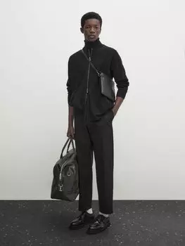 Трикотажный кардиган из 100% мериносовой шерсти на молнии Massimo Dutti, черный
