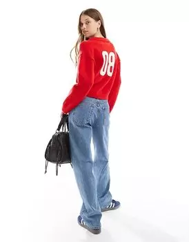 Трикотажный свитер-поло Cotton On с V-образным вырезом и рисунком на спине красного цвета Cotton:On