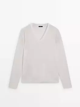 Трикотажный свитер с v-образным вырезом из смесовой шерсти Massimo Dutti, бежевый