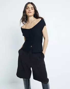 Трикотажный топ с открытыми плечами черного цвета River Island