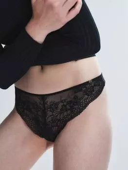 Трусики-стринги Savage X Fenty Top Drawer Lace, цвет Black Caviar