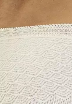 Трусы LASCANA, бежевый