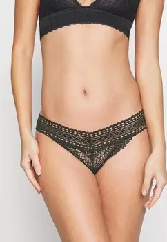 Трусы LASCANA, черный
