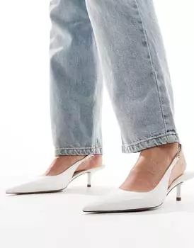 Туфли Asos Design Sharp Slingback Chain Detail Kitten Heel, белый