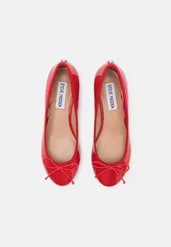 Туфли CHERISH Steve Madden, красный