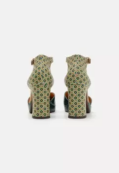 Туфли Chie Mihara, зеленый