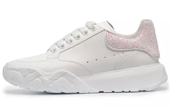 Туфли Court Lifestyle женские с низким верхом, белые Alexander Mcqueen
