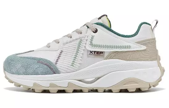 Туфли для повседневной носки женские с низким верхом Sail белые/серые с эффектом кошачьего глаза Xtep