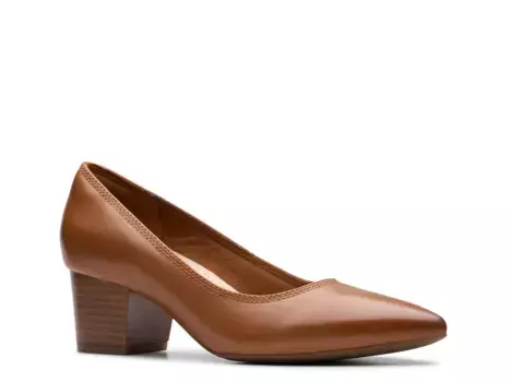 Туфли Ellanie Hope Pump Clarks, цвет tanleather