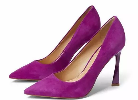 Туфли-лодочки Sassie Heeled Pump фиолетового цвета Marc Fisher