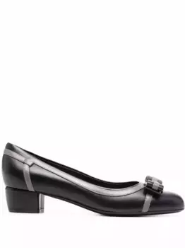 Туфли-лодочки Vara Bow 30 Ferragamo, черный