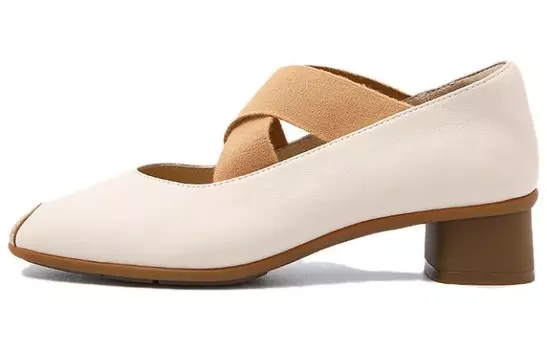 Туфли Мэри Джейн женские Bata, цвет Apricot