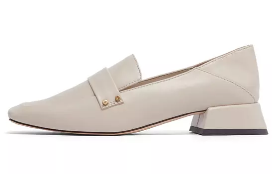 Туфли Мэри Джейн женские молочно-белые Charles&Keith