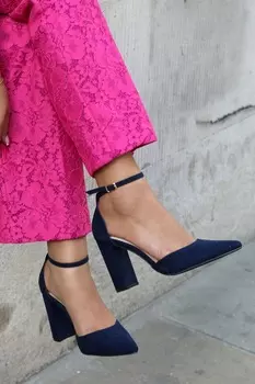 Туфли Marlie на высоком каблуке с закрытым носком Linzi, синий