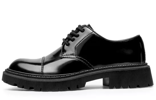 Туфли мужские низкие черные Desai